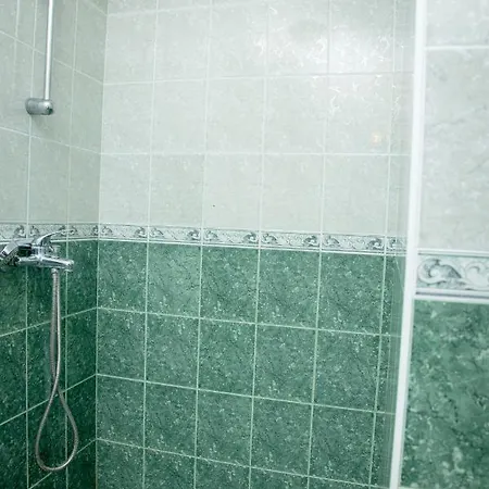 Beni - 4 Bedroom Private House By Flаt Manаger * 로제넷츠