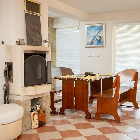 Beni - 4 Bedroom Private House By Flаt Manаger