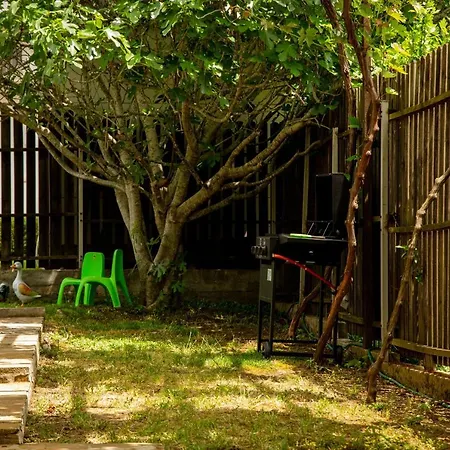 펜션 Beni - 4 Bedroom Private House By Flаt Manаger