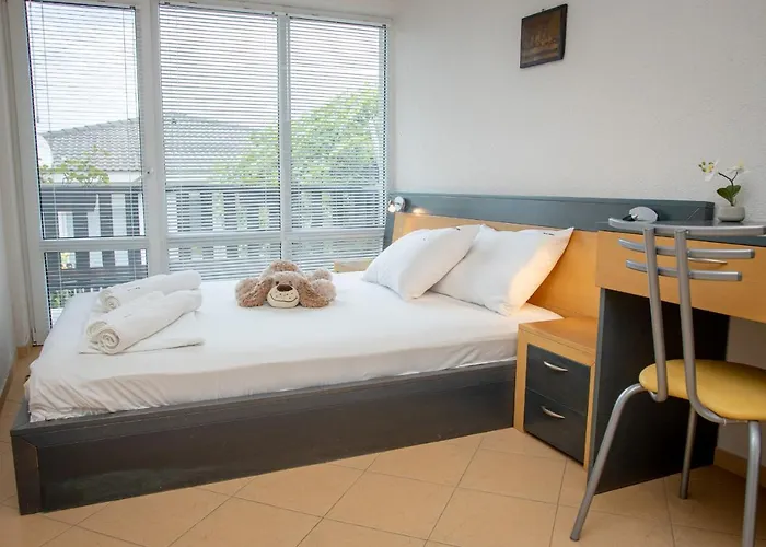 Beni - 4 Bedroom Private House By Flаt Manаger *