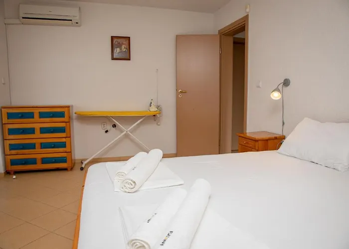 Beni - 4 Bedroom Private House By Flаt Manаger Дом отдыха Лозенец