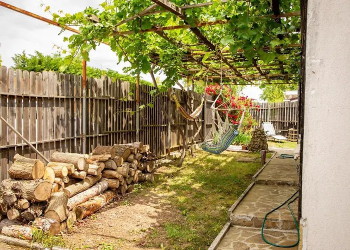 Дом отдыха Beni - 4 Bedroom Private House By Flаt Manаger *